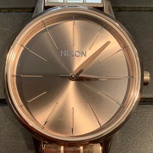 Ladies’ Nixon The Kensington watch